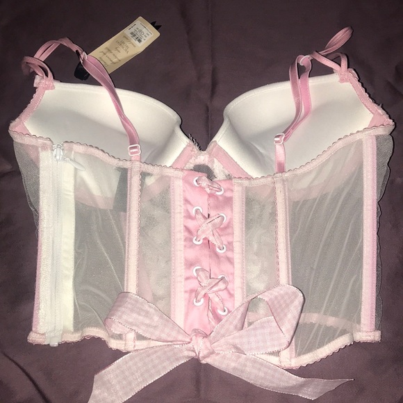 Victoria Secrets Designer Collection - Picture 4 of 4